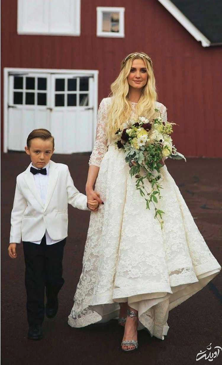 زیباترین لباسهای عروسی سلبریتیها در تمام دوران زیباترین لباسهای عروسی سلبریتیها در تمام دوران